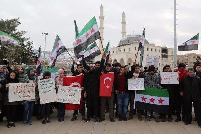 Mardin’deki Suriyeliler Halep İçin Toplandı