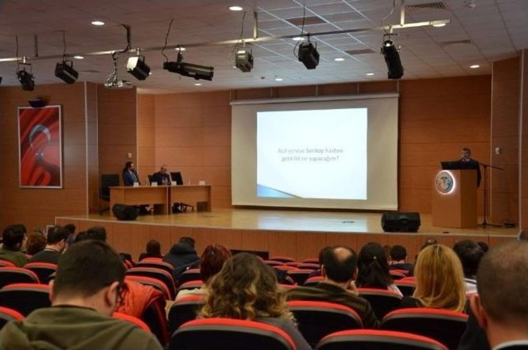 &ldquo;1.ulusal Trakya Acil Tıp G&uuml;nleri&rdquo; Tamamlandı