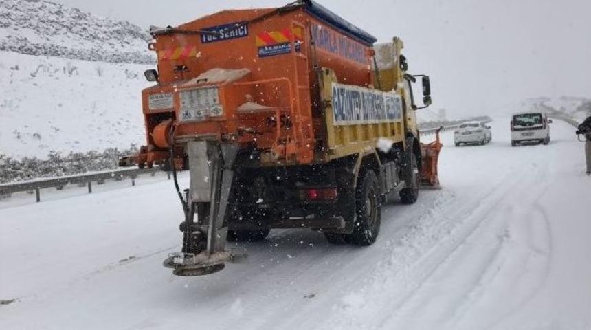 B&uuml;y&uuml;kşehir&rsquo;den Kapalı Yollara Anında M&uuml;dahale