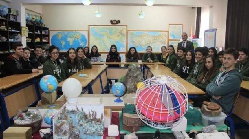 Silivri&rsquo;Deki Fuat Sezgin Fen Lisesi&rsquo;Nde &lsquo;Coğrafya Dersliği Ve Doğa M&uuml;zesi&rsquo;Nde Yok Yok