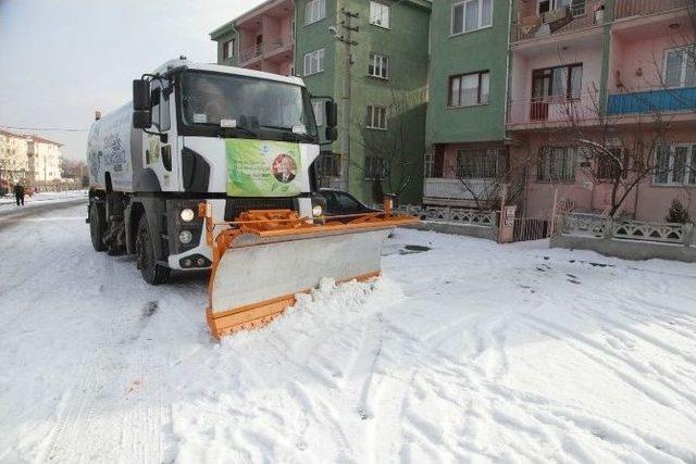 Odunpazarı’nda Karla Mücadele Çalışmaları