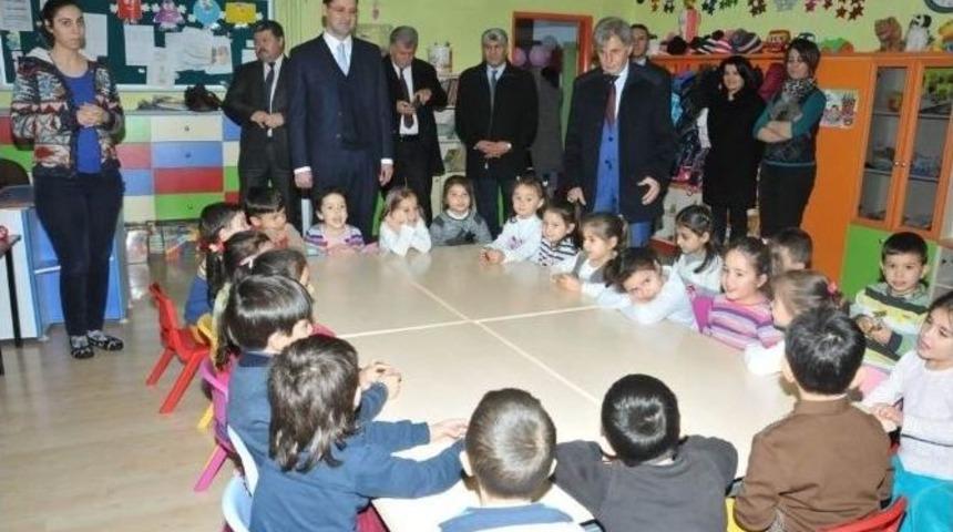 Vali Haktanka&ccedil;maz Okulları İnceledi