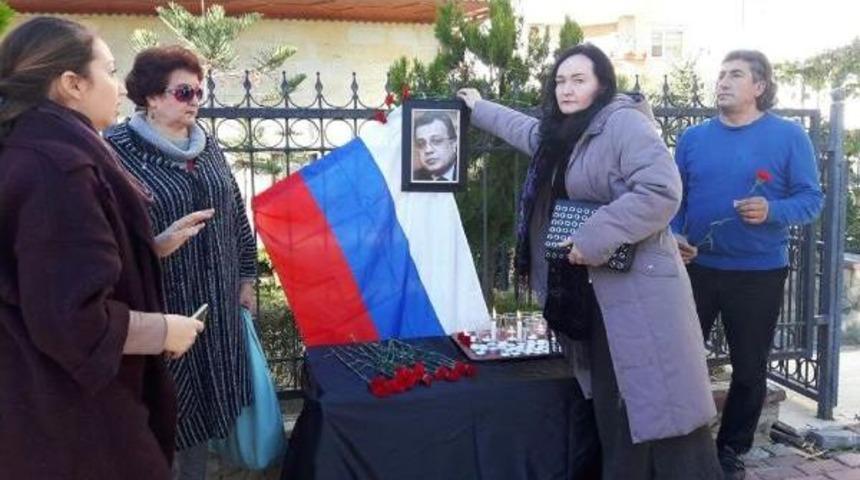 Alanya'da Yerleşik Ruslar, Karlov'u Andı