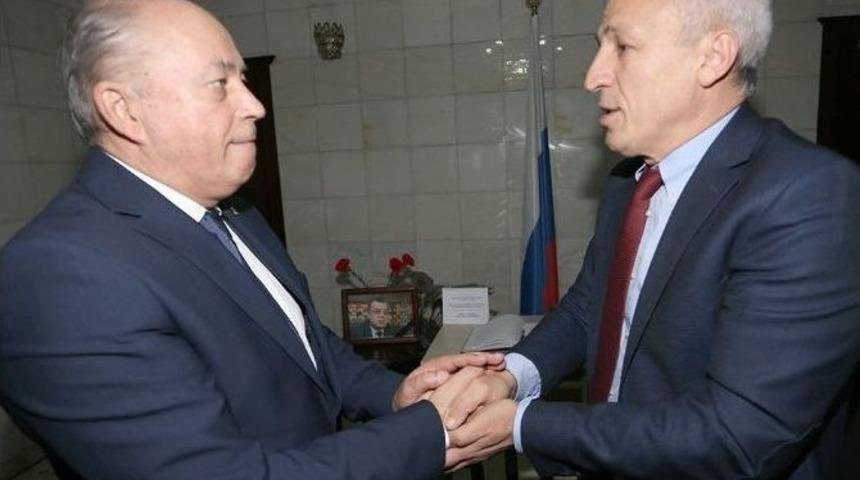 Trabzonspor&rsquo;dan, Rusya Trabzon Başkonsolosu&rsquo;na Taziye Ziyareti