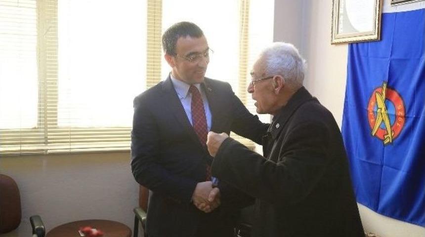 Asırlık &Ccedil;ınara Kaymakamdan Ziyaret