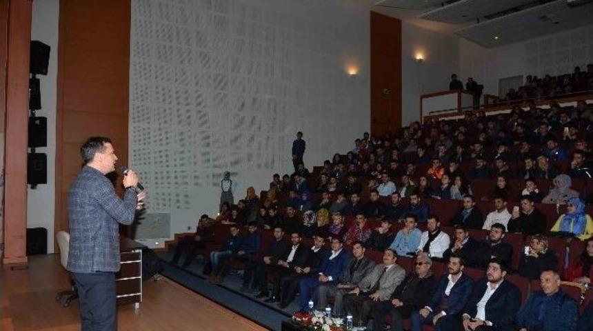 Ersin D&uuml;zen &Ouml;ğrencilerle Bir Araya Geldi