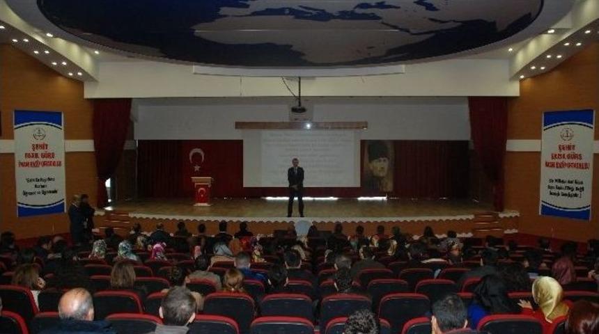 &ldquo;t&uuml;rkiye&rsquo;de Demokrasi Ser&uuml;veni Ve 15 Temmuz S&uuml;reci&rdquo; Semineri