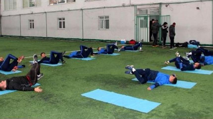 Kardemir Karab&uuml;kspor Teknik Direkt&ouml;r&uuml; Tudor: İlk Yarıyı Iyi Bitirmek Istiyoruz