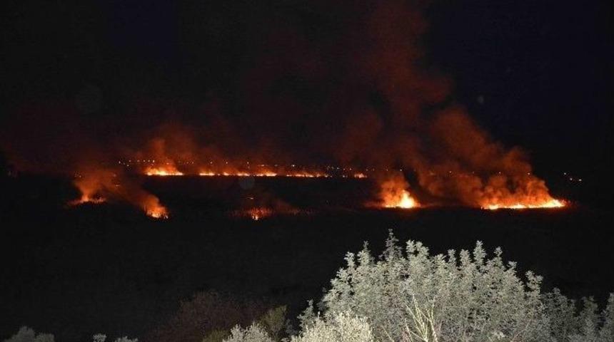 Kuş Cenneti Alevlere Teslim