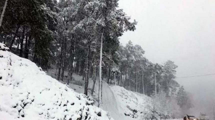 Alanya&rsquo;Da 5 Okula Kar Tatili