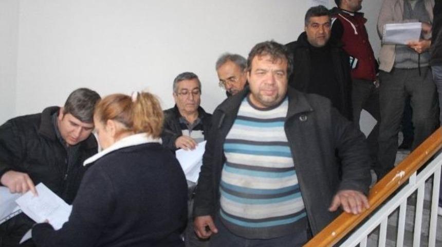 Sistem Tıkandı, Kosgeb&rsquo;te Son G&uuml;n Yoğunluğu Yaşandı