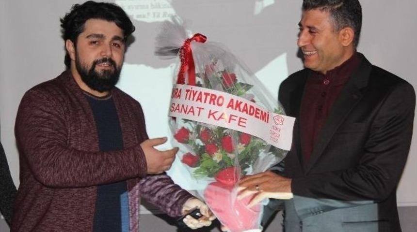 T&uuml;rkiye Yazarlar Birliği Kırşehir Başkanı Maksut Yiğitbaş: