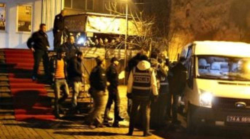 Bartın&rsquo;da Fet&ouml; Operasyonunda 7 Kişi Tutuklandı