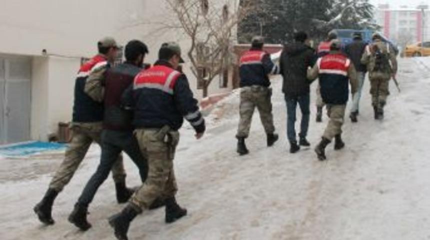 Elazığ&rsquo;da Ter&ouml;r &Ouml;rg&uuml;t&uuml; Pkk Propagandası Yapan 1 Ş&uuml;pheli Tutuklandı