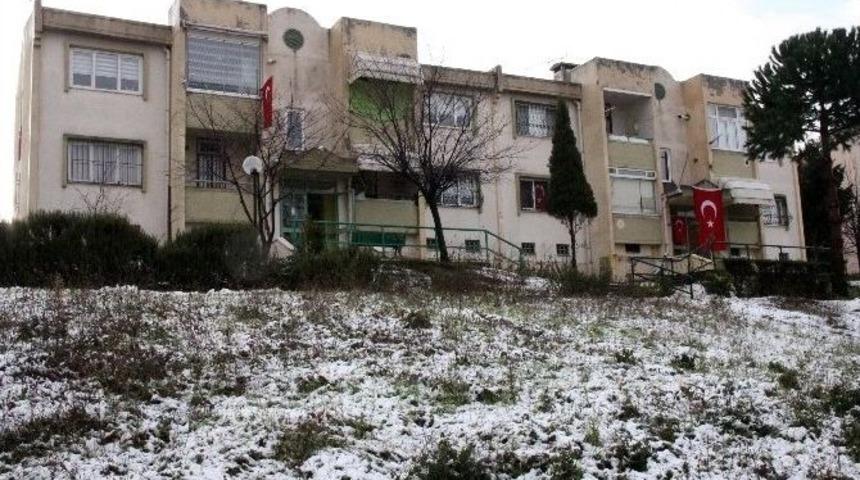 Şehit Binbaşı, Annesini De Depremde Kaybetmiş