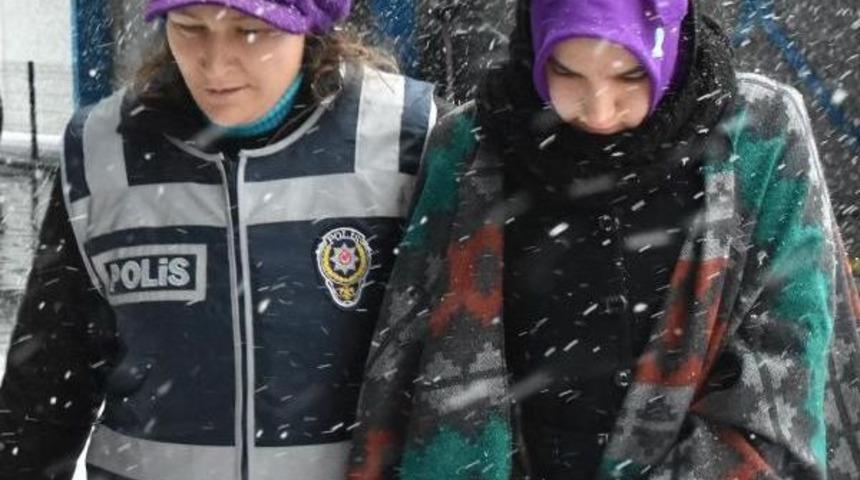 Konya'da &Ouml;ğretmenlere Fet&ouml; Operasyonu: 6 G&ouml;zaltı