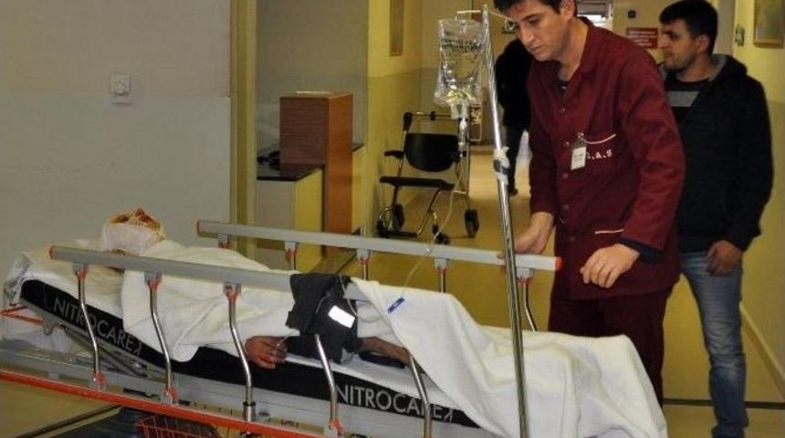 Elektrik Akımına Kapılan İş&ccedil;i Ağır Yaralandı