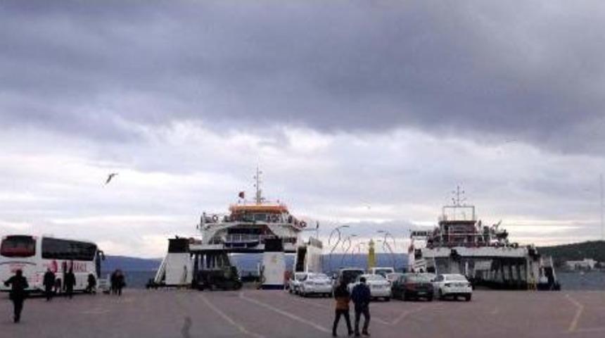 Çanakkale'de Adalar'a Bazı Seferler Iptal Edildi
