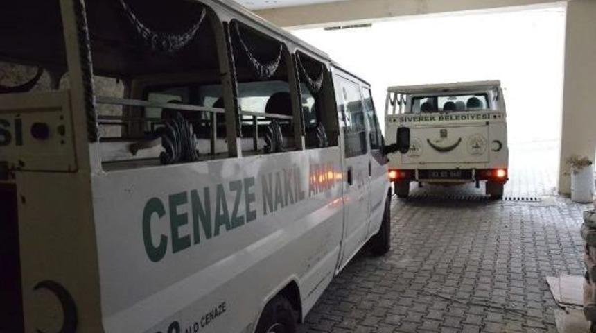 Buz Takabası Kırılınca Gölete Düşen Iki Kardeş Öldü