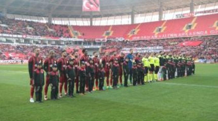Gaziantep B&uuml;y&uuml;kşehir Belediyespor İle Eskişehirspor 9. Randevuda