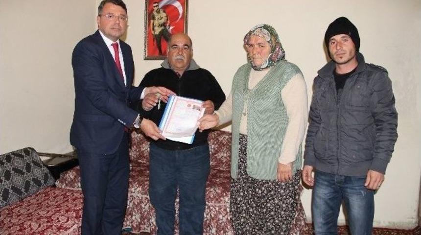 Silifke Belediyesi Şehit Ailelerine Ev Verdi