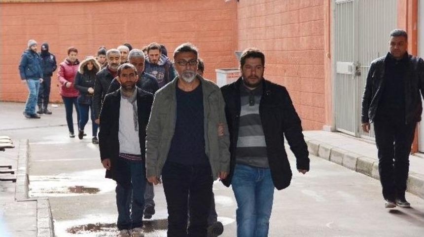 Hdp&rsquo;li Başkanlar Adliyede