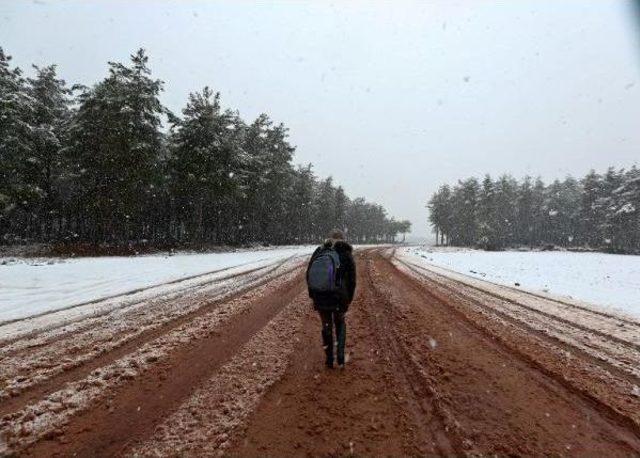 Antalya Kent Merkezinde 23 Yıl Sonra Kar Sürprizi (3)