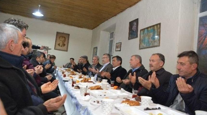 &lsquo;halil İbrahim Sofrası&rsquo; İkizce Mahallesi&rsquo;nde Kuruldu