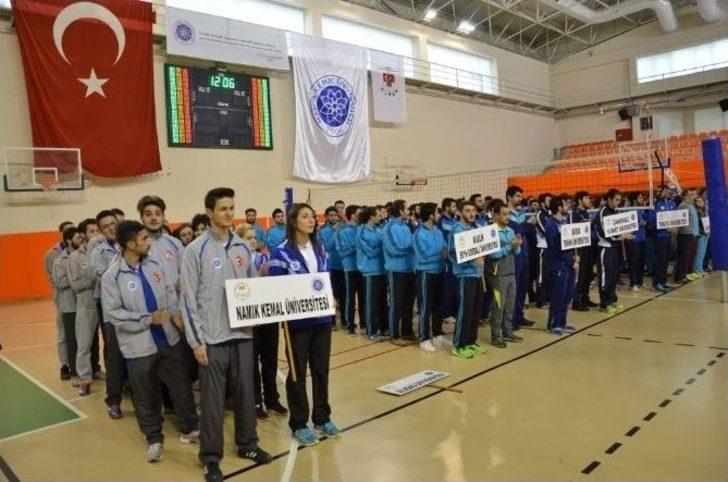 Üniversitelerarası Voleybol 2. Lig Grup Müsabakaları Başladı G2