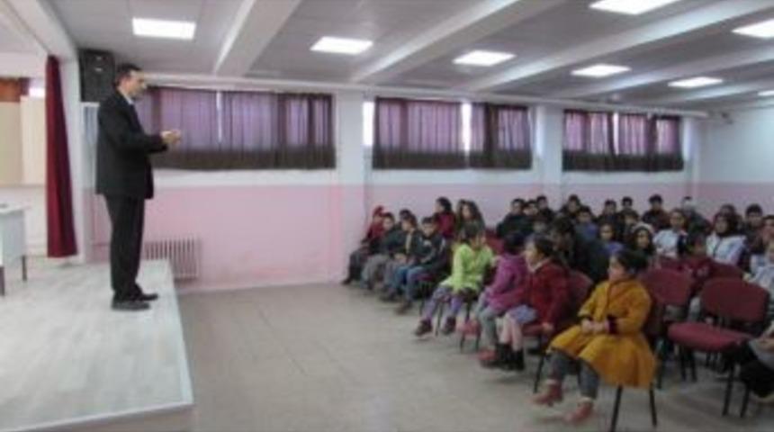 Mahmudiye&rsquo;de &Ouml;ğrenciler &ldquo;karar Benim&rdquo; Dediler