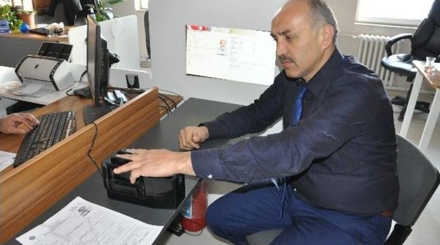 Pınarbaşı&rsquo;nda &Ccedil;ipli Kimlik Kartları 2017&rsquo;de Dağıtılacak