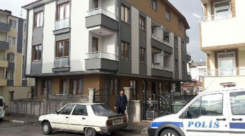 Polis, Tabancayı Başına Ateşleyip &Ouml;lmek Istedi