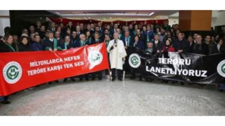 &Ccedil;ukurova &Uuml;niversitesi&rsquo;nden Ter&ouml;re Tepki