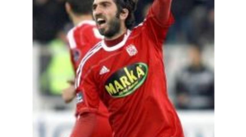 Burhan Eşer&rsquo;dan Taraftarlara Sitem