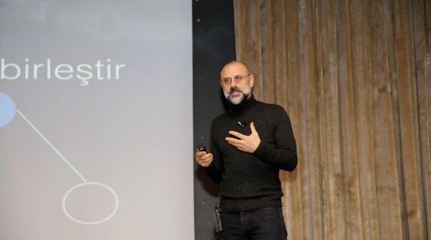 Ag&uuml; Talks S&ouml;yleşileri Devam Ediyor