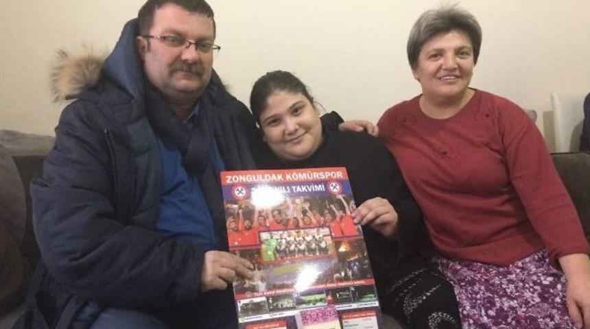 G&ouml;n&uuml;l Verdiği Futbol Takımına Destek Oldu