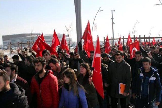 Erzincan Üniversitesi Öğrencileri Terörü Lanetledi