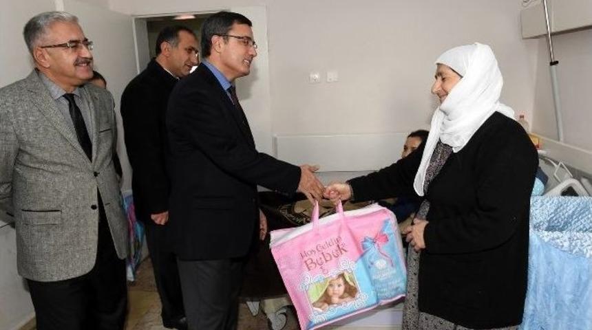 Yeni Doğan Bebeklere Hoş Geldin Hediyesi