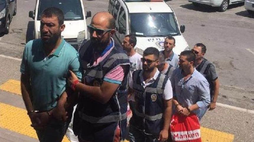 Darbe Gecesi Halka Ateş Eden Kişiye &Ouml;m&uuml;r Boyu Hapis Istendi