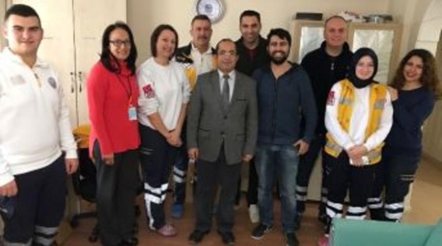 Lapseki&rsquo;de Paramedikler G&uuml;n&uuml; Kutlandı