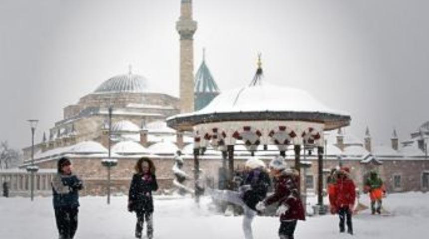 Konya'da Kar Tatili Uzadı