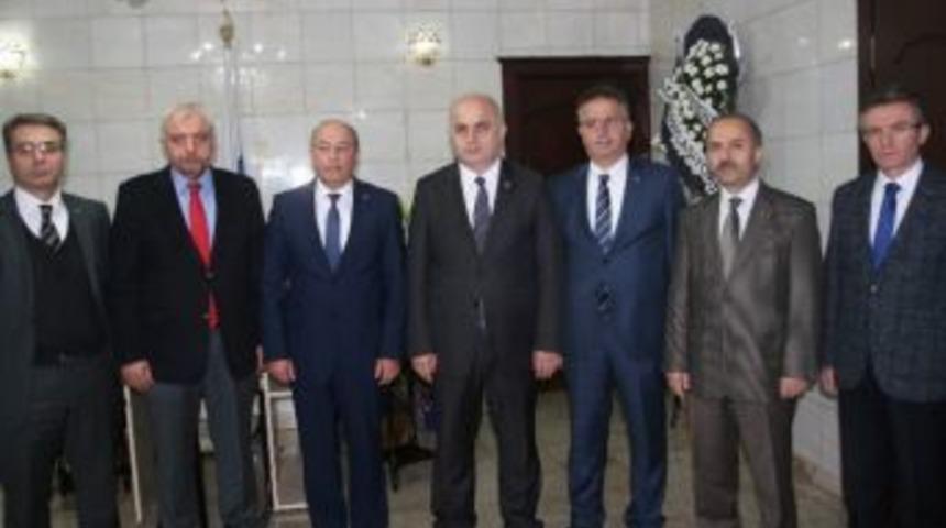 Trabzon Başkonsolosluğu&rsquo;na Taziye Ziyaretleri S&uuml;r&uuml;yor