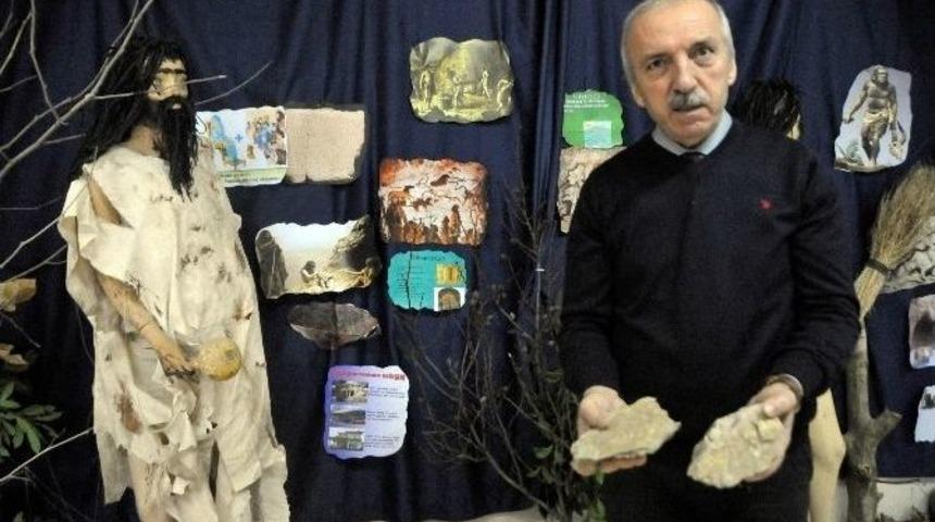 &Ouml;ğrencileri İ&ccedil;in &rsquo;taş K&ouml;şesi&rsquo; Kurdu