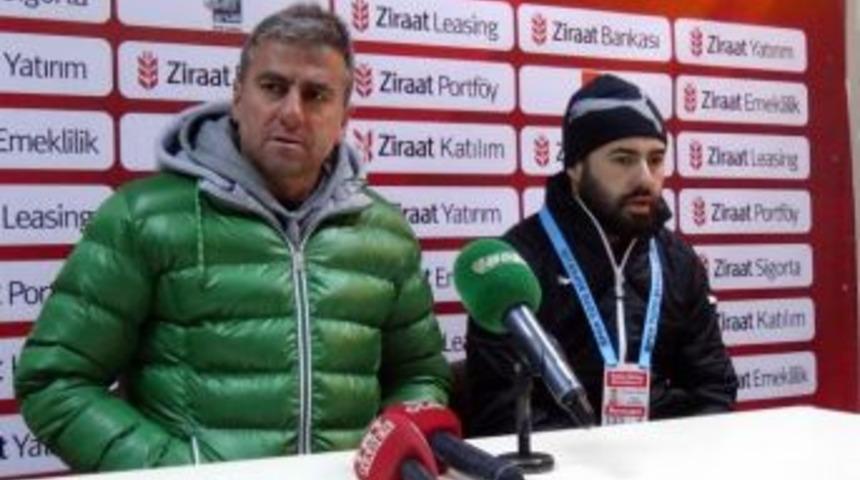 Hamza Hamzaoğlu&rsquo;ndan Zemin Tepkisi