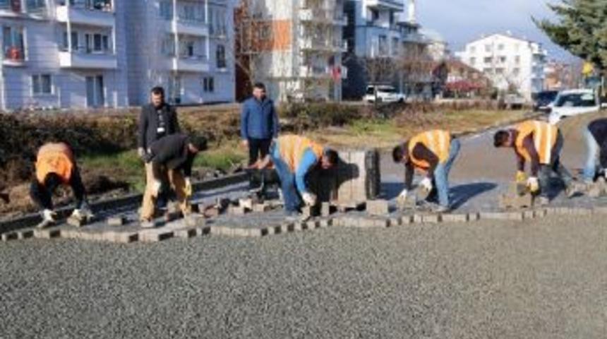 Başiskele Belediyesi, Cadde Ve Sokakları Tek Tek Yeniliyor