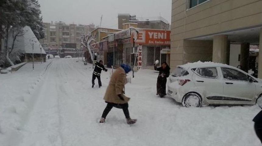 Mut&rsquo;ta Okullara Kar Tatili