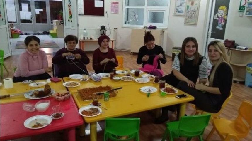 Örgü İle Gelen Mutluluk