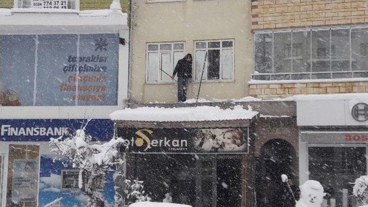 Mersin’de Kar Hayatı Felç Etti G1