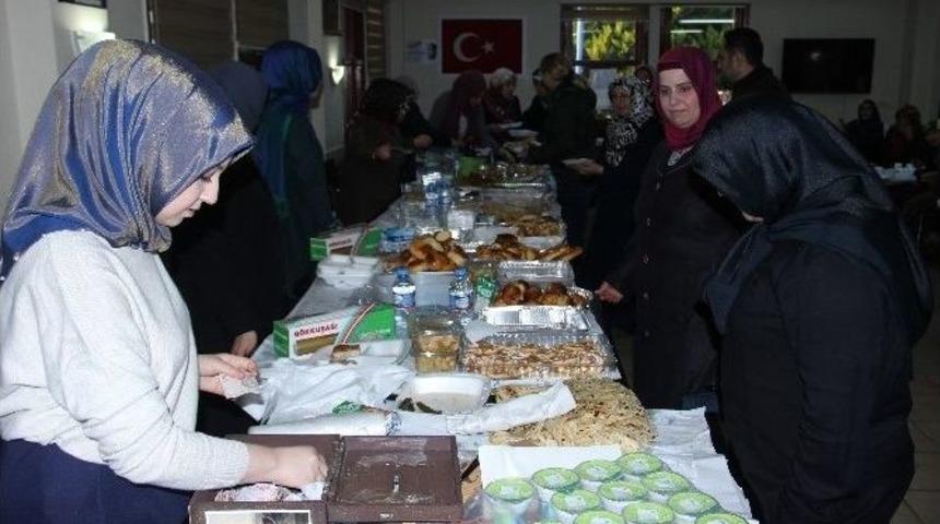 Kdz. Ereğli &Uuml;mmet Platformu&rsquo;ndan Halep&rsquo;e Yardım Kermesi