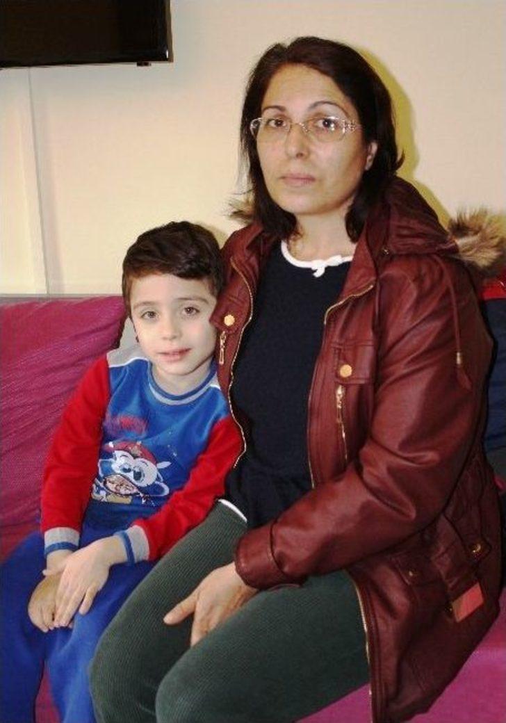 Küçük Muhammet Tedavi Edilmezse Yatağa Bağlı Yaşayacak G3